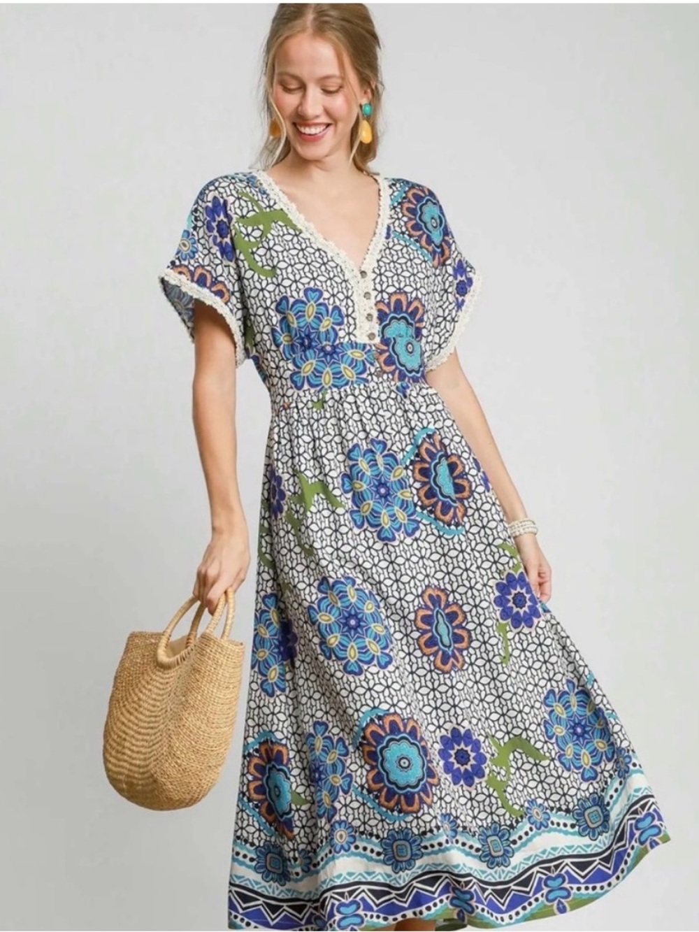 Umgee Blue, Green and White Floral Midi Dress